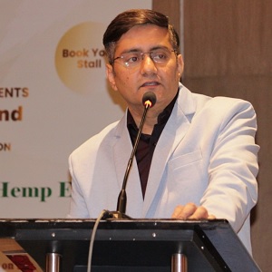 Dr. Piyush Juneja